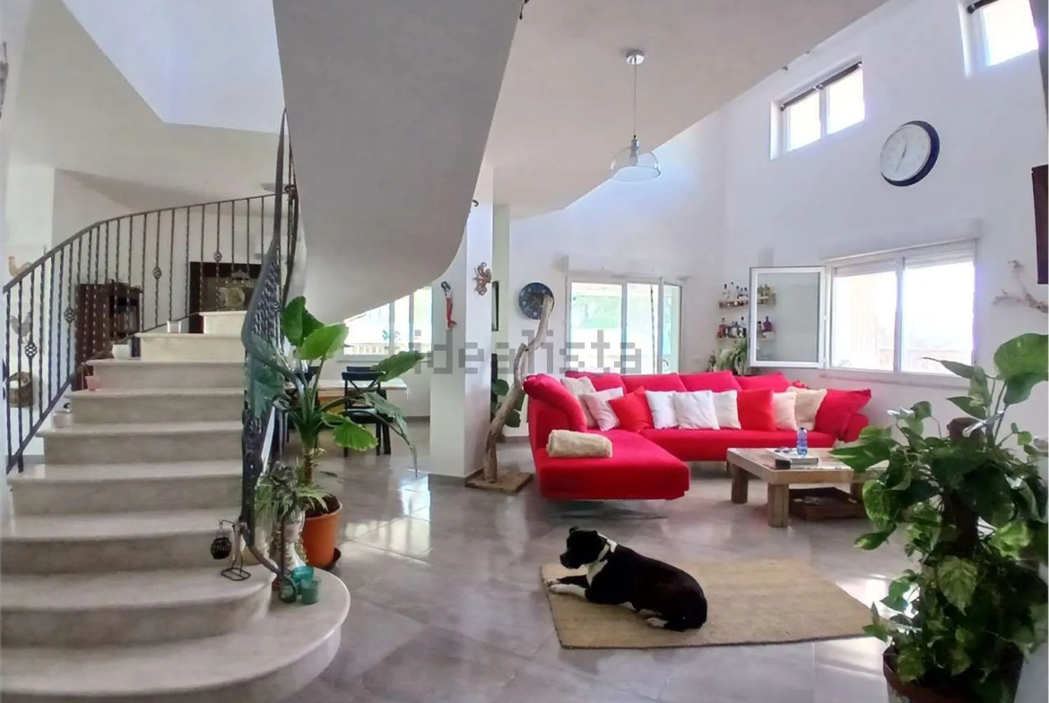 Stunning 3 bed Villa for Sale In Alessandria della Rocca Platani Hills, Agrigento Sicily Italy