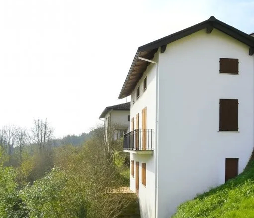 Excellent 2 Bed Villa for Sale In Mezzana Mortigliengo Piedmont Italy