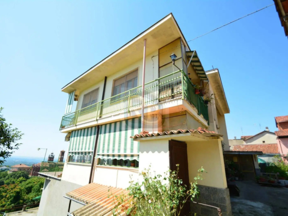 Estate of Properties for Sale In Pino D’Asti Piedmont Italy