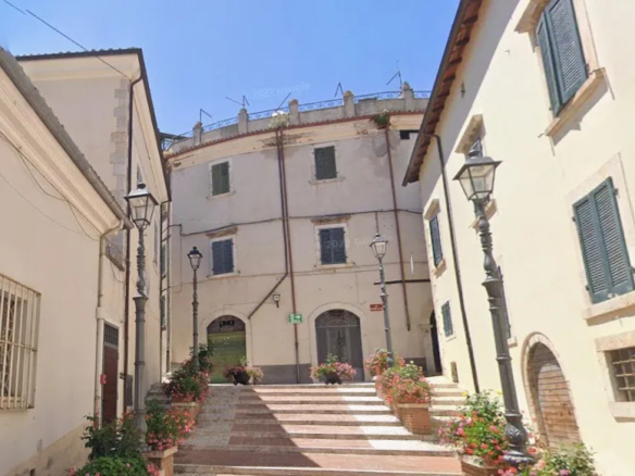 Excellent 3 Bed Apartment for Sale In Veroli Lazio Italy