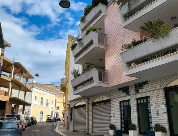 3 Bed Apartment For Renovation Sale In Montescaglioso Italy
