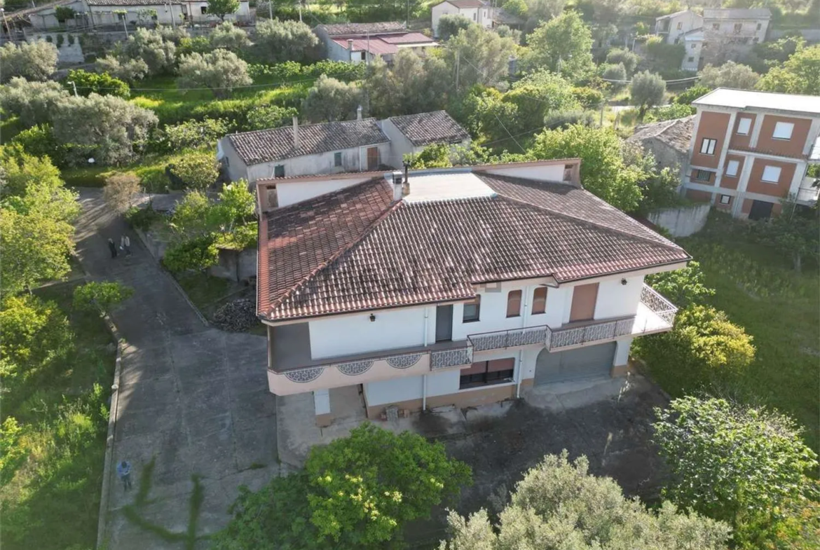 Excellent 3 Bed Villa for Sale In Ardore Calabria Italy
