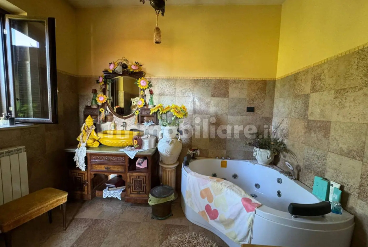 Excellent 2 Bed Villa for Sale In Aprilia Lazio Italy