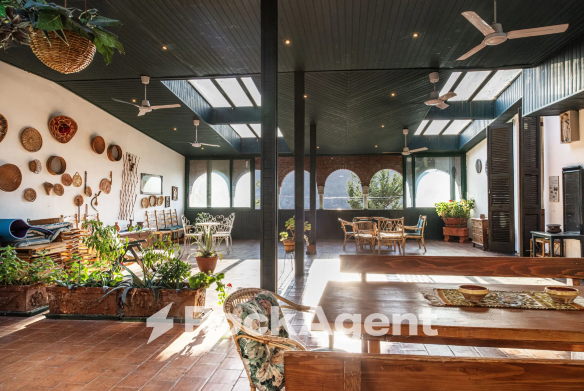 Luxury 6 Bed Villa for Sale In Varzi Italy