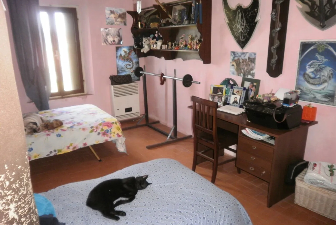 Excellent 3 Bed House For Sale in Lombardy Italy