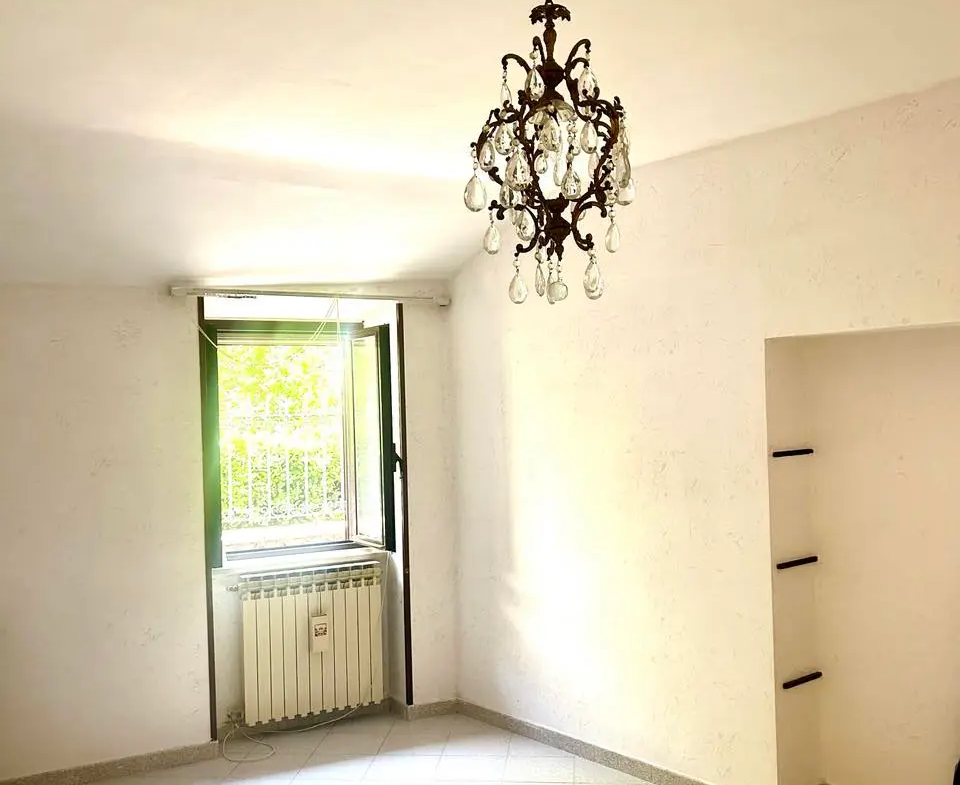 House Containing 2 Apartments for sale in Veroli Lazio Italy