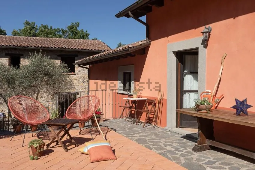 Luxury 7 Bed Villa For Sale In Fivizzano Tuscany Italy