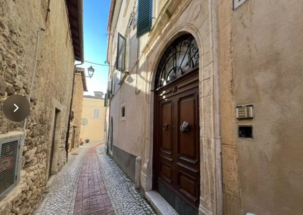 Excellent 3 Bed Apartment for Sale In Veroli Lazio Italy