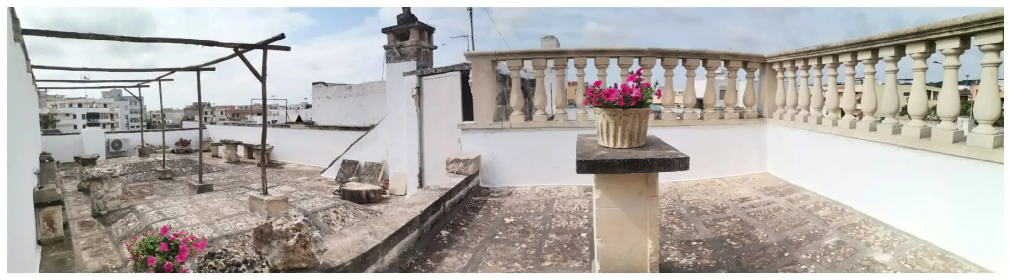Stunning 3 Bed Townhouse For Sale in Poggiardo Puglia Italy