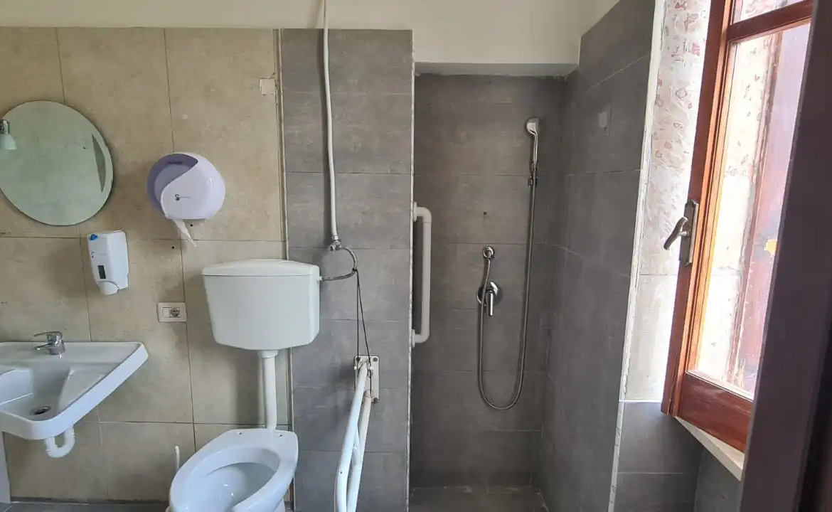 Excellent 5 Bed Villa for Sale In Alife Caserta Italy