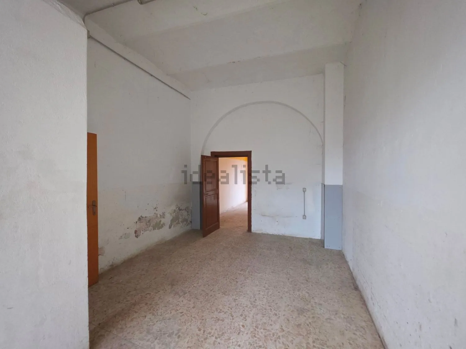 Estate of 5 Separate Properties for Sale In Bojano Molise Italy