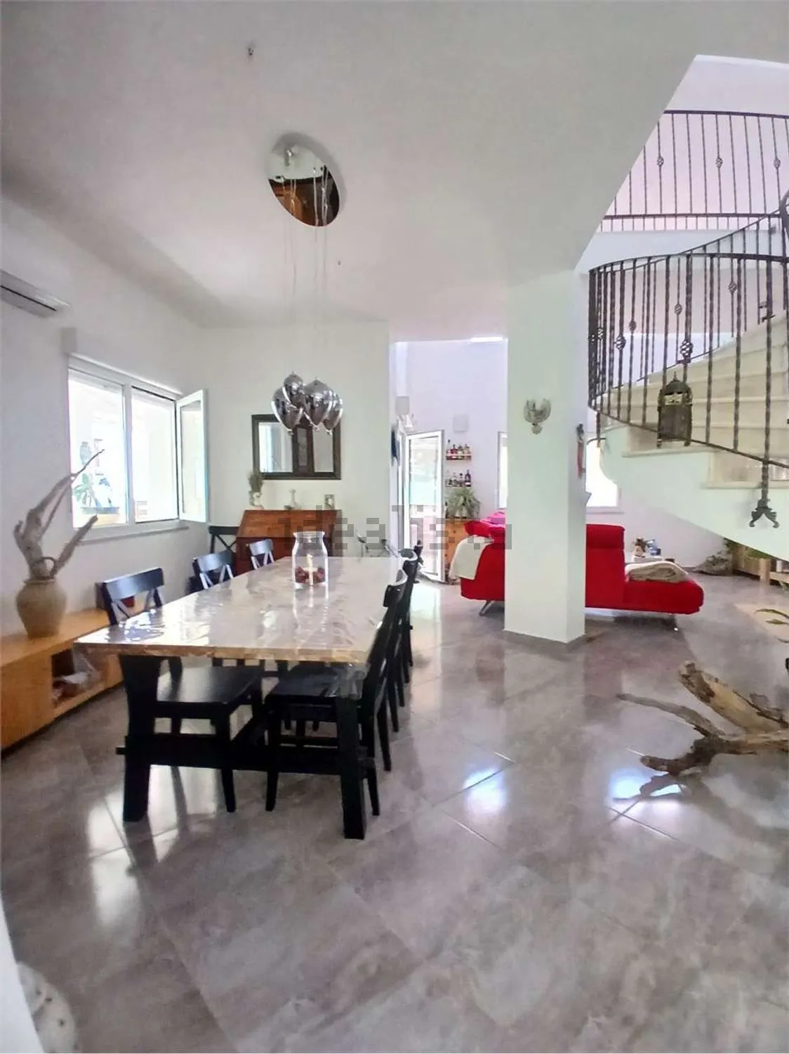 Stunning 3 bed Villa for Sale In Alessandria della Rocca Platani Hills, Agrigento Sicily Italy