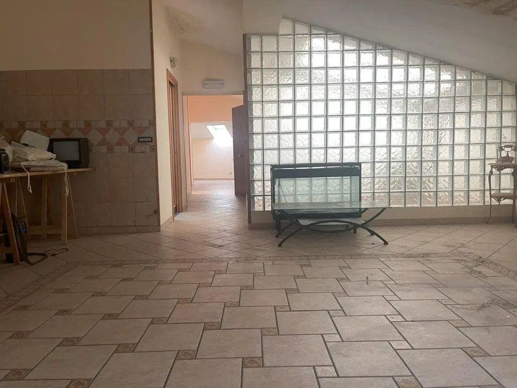 Excellent 8 Bed House For Sale in Forino Campania Italy.