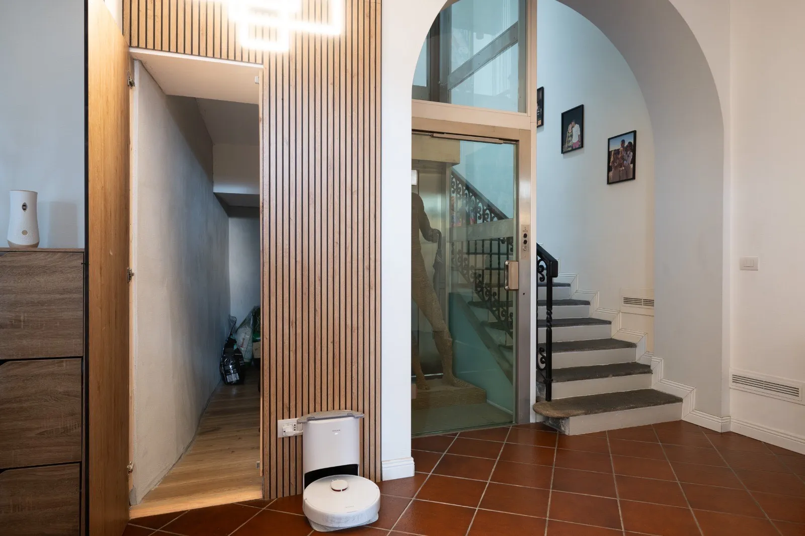 Excellent 4 Bed House for Sale In Fino Mornasco Lake Como Italy