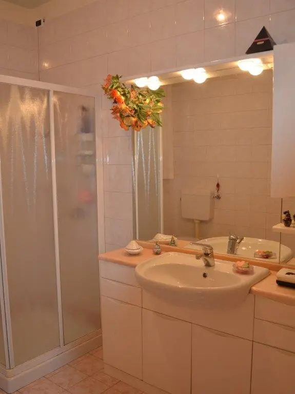 Excellent 2 Bedroom Apartment For Sale in Piovene Rocchette Vicenza Italy