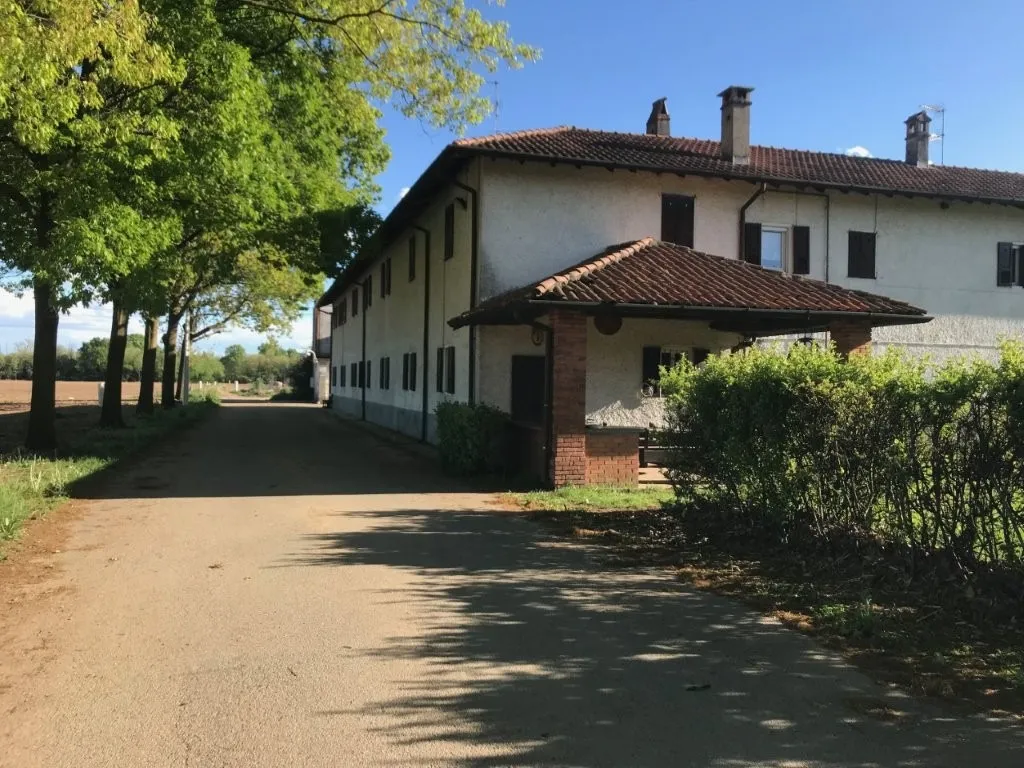 Building with 12 Apartments to Renovate for Sale In Castano Primo Milan Italy