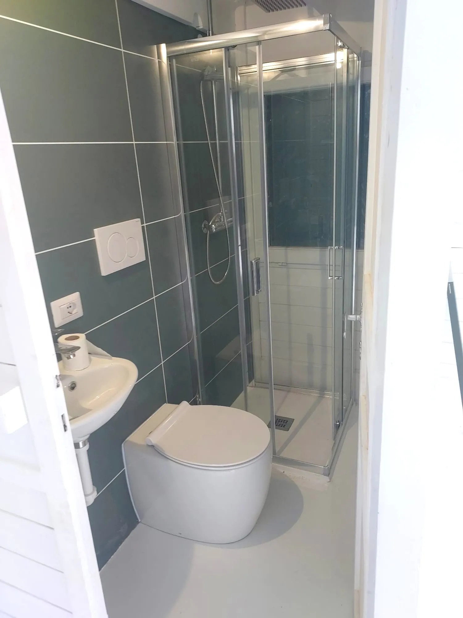 Excellent 2 Bed apartment For Sale In Anzio Italy