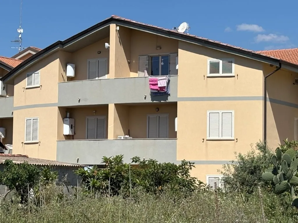 Excellent 1 Bed Apartment for Sale In Caulonia Reggio Calabria Italy