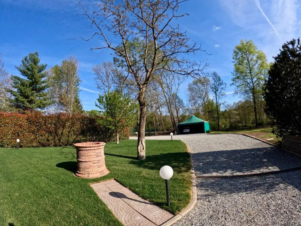 Stunning 4 Bed Villa For Sale in Cureggio Novara Italy