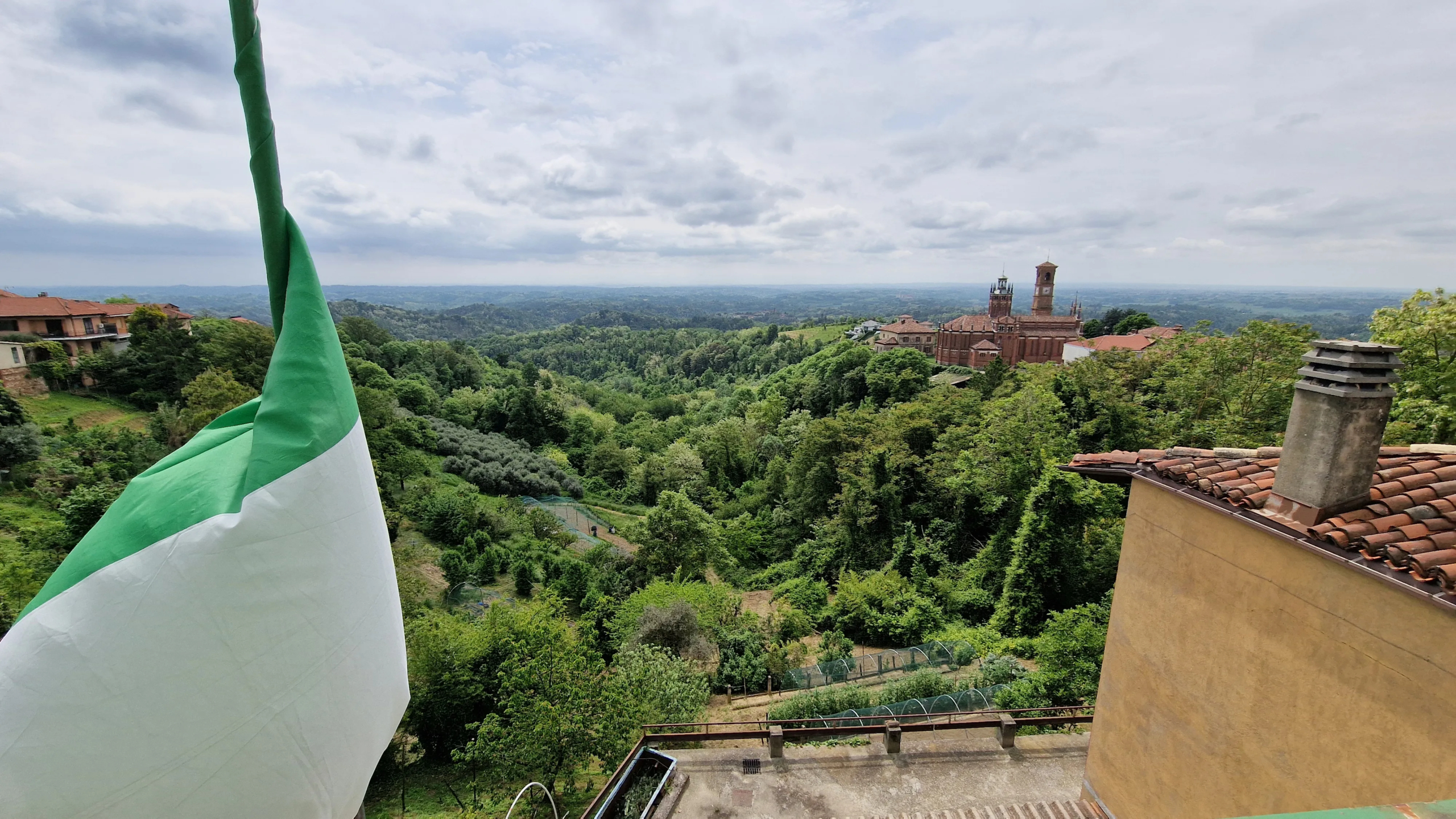 Estate of Properties for Sale In Pino D’Asti Piedmont Italy