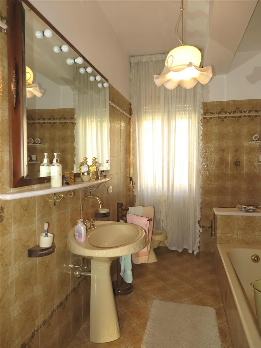 Stunning Villa Split into 2 Apartments For Sale in Monti di Licciana Nardi Tuscany Italy