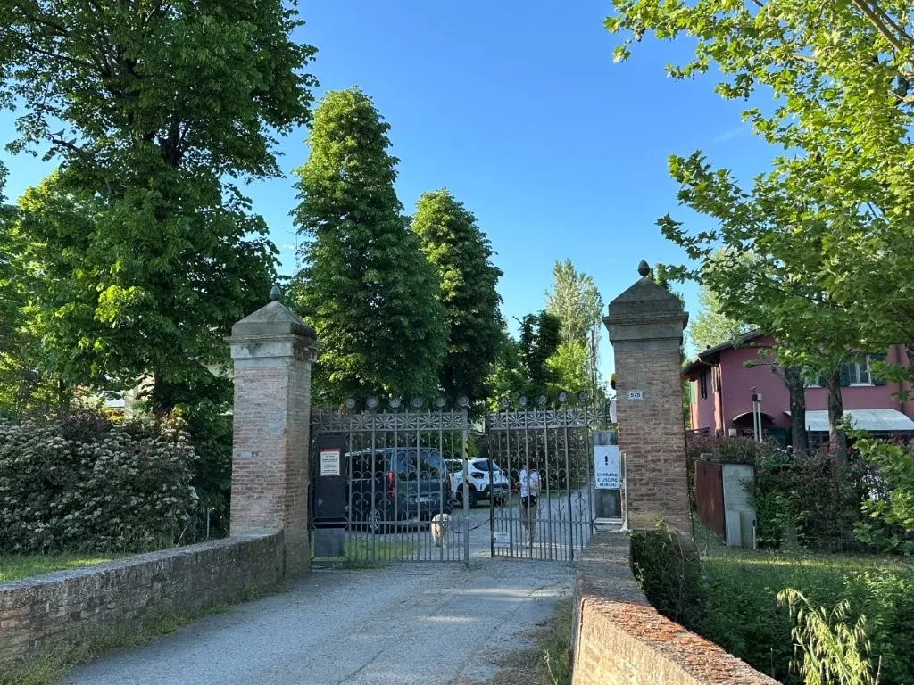 Luxury 4 Bed Semi Detached Villa for Sale In Crevalcore Bologna Italy