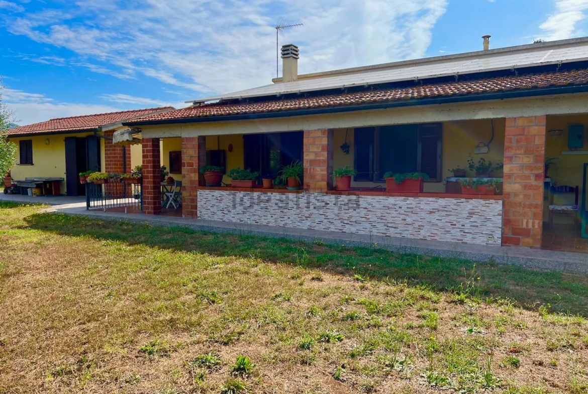 Excellent 3 Bed Villa for Sale In Via Chiusagrande Campiglia marittima Italy