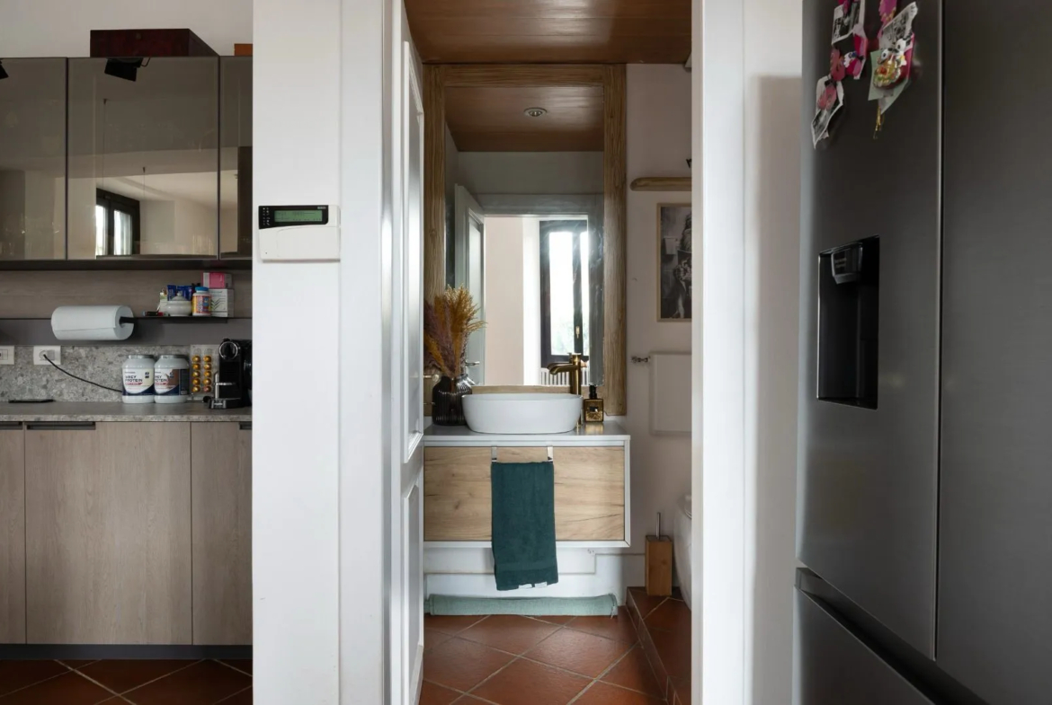 Excellent 4 Bed House for Sale In Fino Mornasco Lake Como Italy