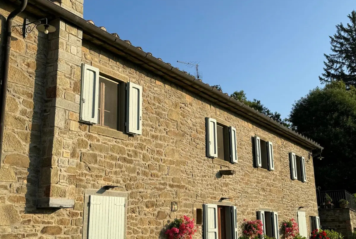 Luxury Stone 4 Bed House for Sale In Talla Casentino Tuscany Arezzo Italy
