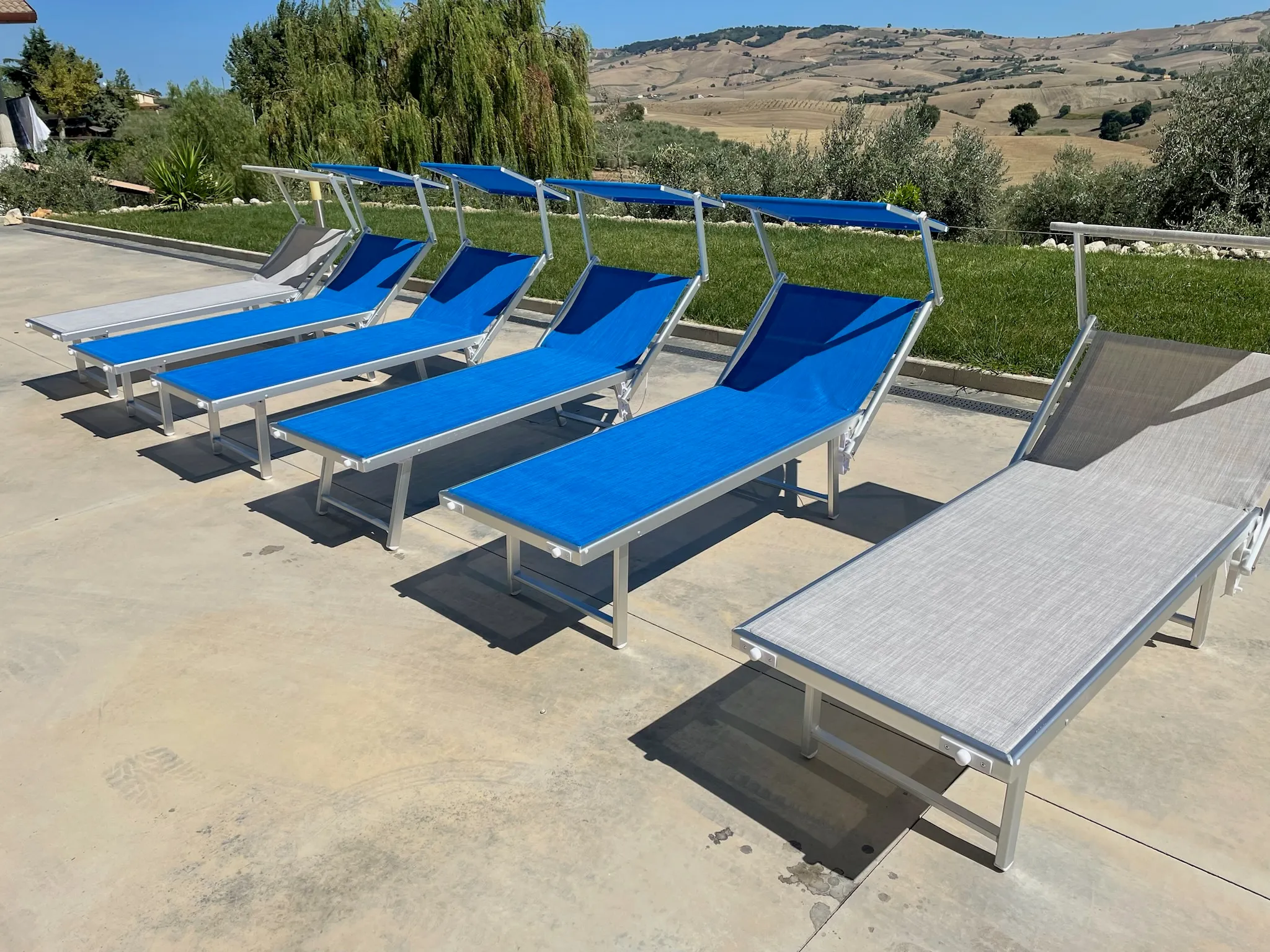 Luxury 6 Bed Villa For sale in MONTENERO DI BISACCIA Molise Abruzzo Italy