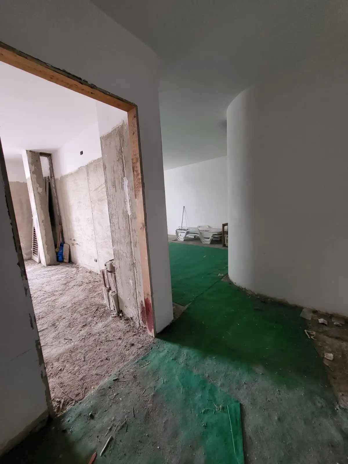 3 Bed Apartment For Renovation Sale In Montescaglioso Italy