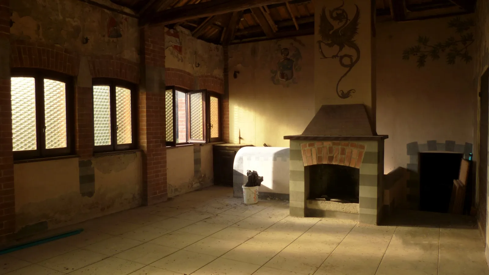 Excellent 12 Bed Villa For Sale in Rivalba Turin Italy