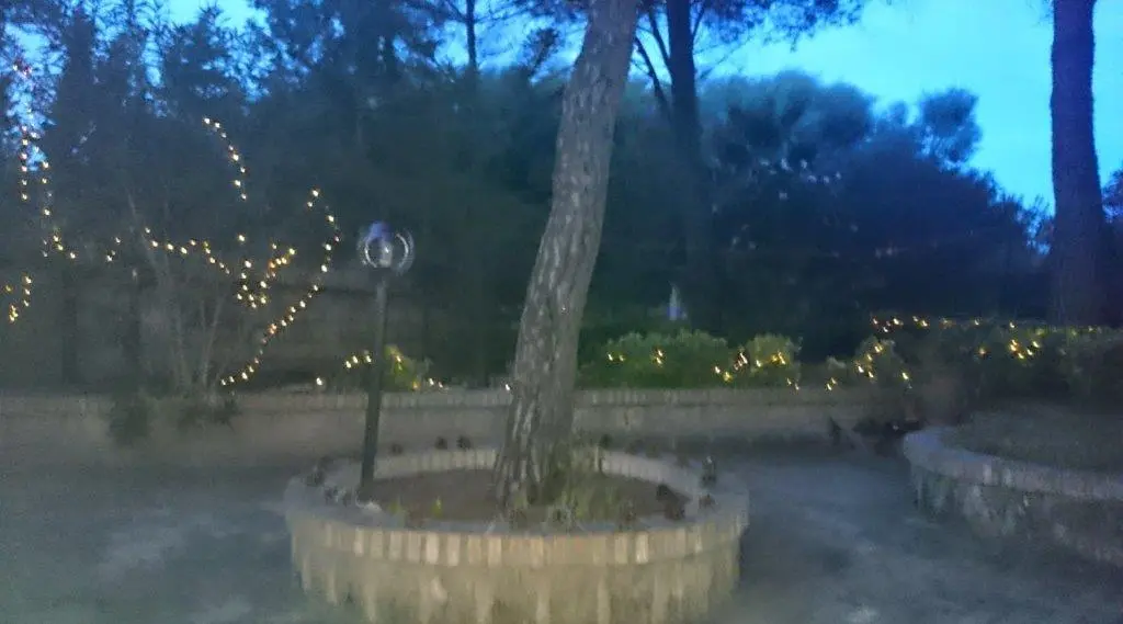 Luxury 5 bed Sea Front Villa for sale in SIMERI CRICHI Calabria Italy