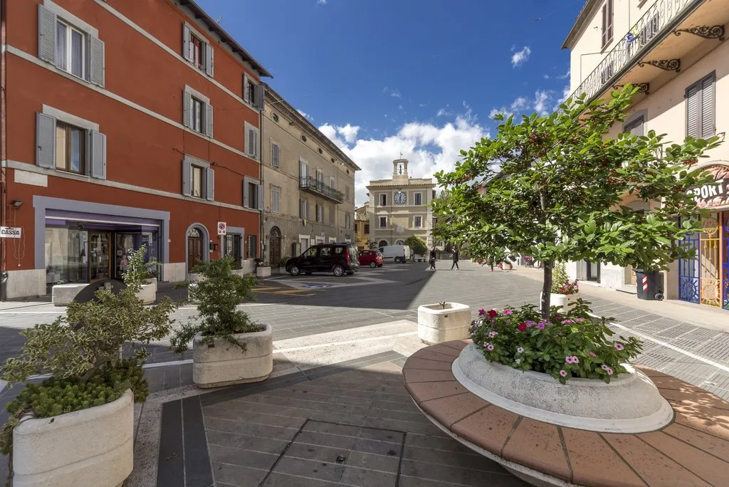 Stunning 2 Bedroom Apartment for Sale in Panicale Perugia Umbria Italy