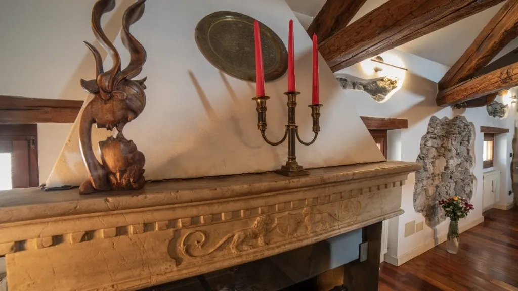 Excellent 2 Bed Penthouse for Sale In Agordo Dolomites Italy