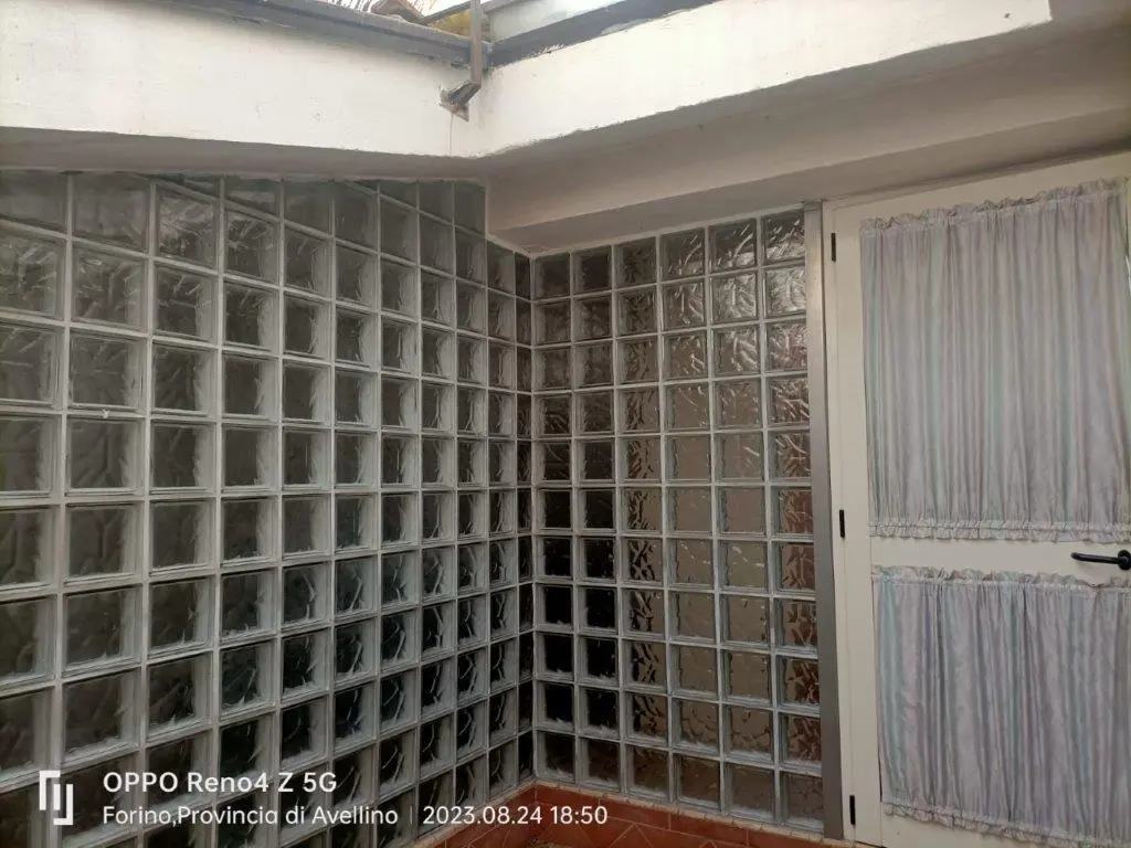 Excellent 8 Bed House For Sale in Forino Campania Italy.