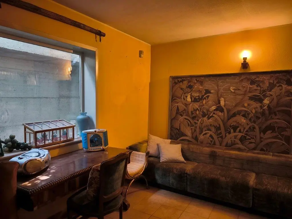 Excellent 4 Bed Villa for Sale In Saronno Italy