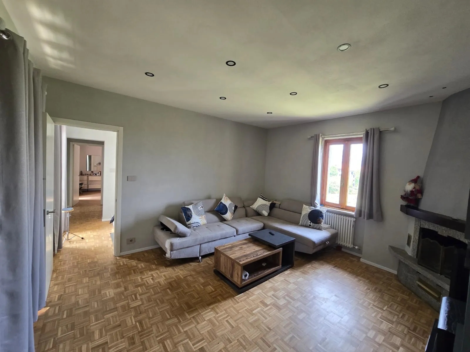 Excellent 8 Bed Villa for Sale In Verzuolo Cuneo Italy