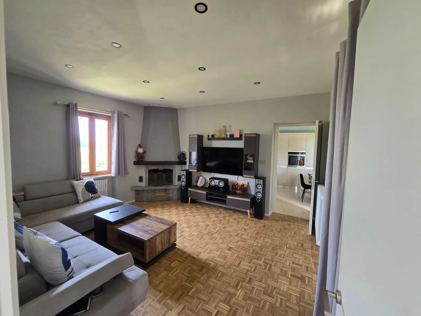 Excellent 8 Bed Villa for Sale In Verzuolo Cuneo Italy