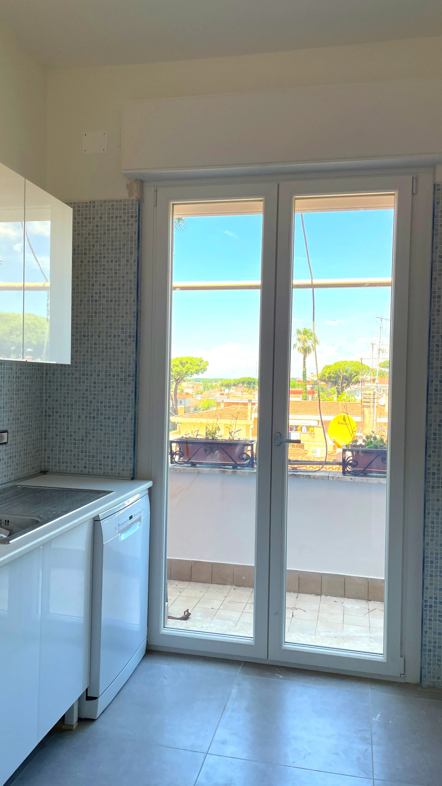 Excellent 2 Bed apartment For Sale In Anzio Italy