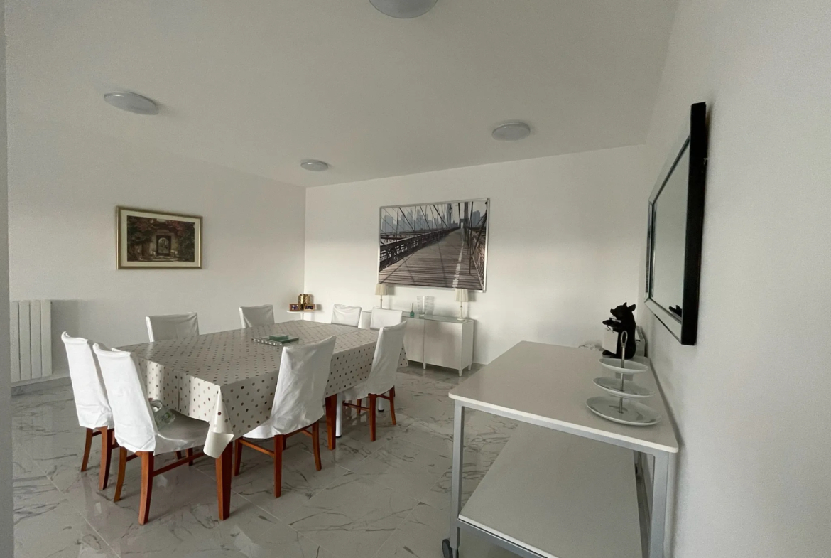 Luxury 6 Bed Villa For sale in MONTENERO DI BISACCIA Molise Abruzzo Italy