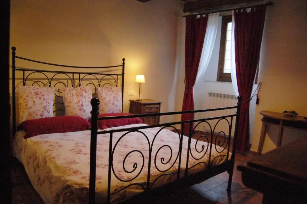 Luxury 8 Bedroom Casa Webb for Sale In Bagni di Lucca Italy