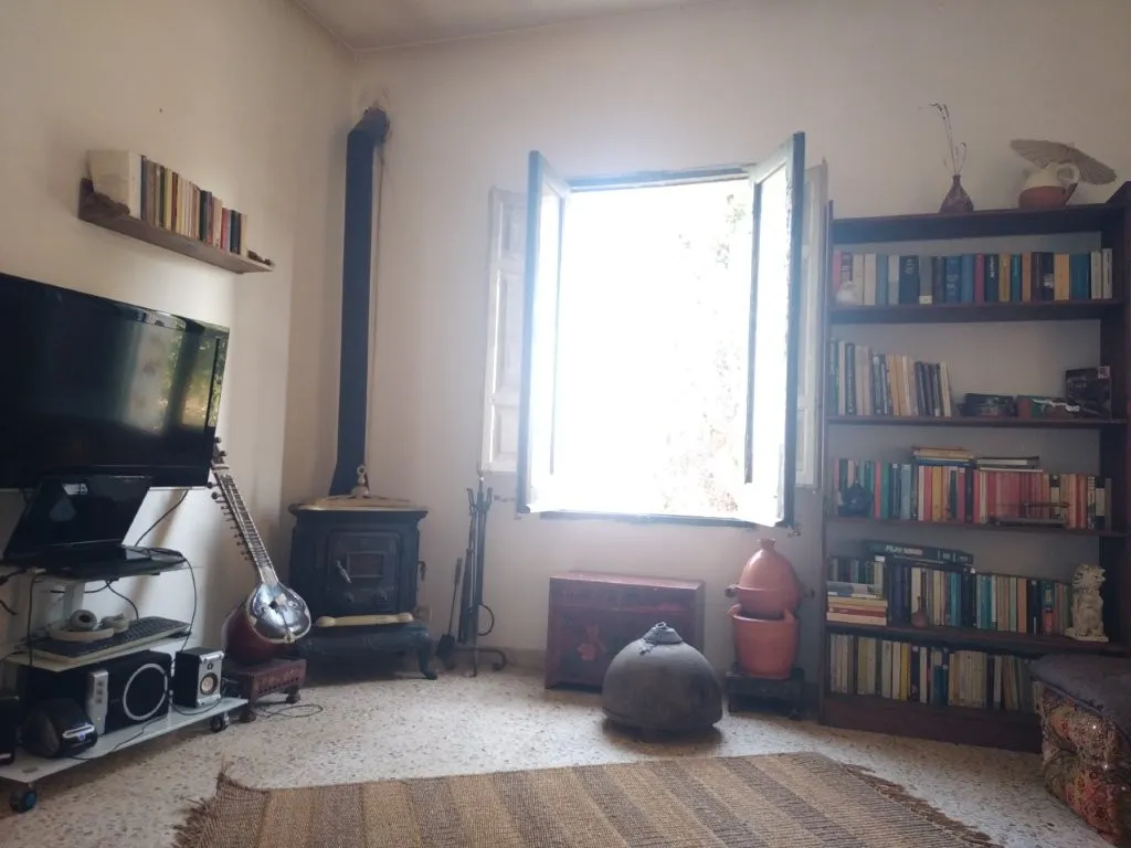 Excellent 3 Bed House With Land for Sale In Sant Andrea Bonagia Italy