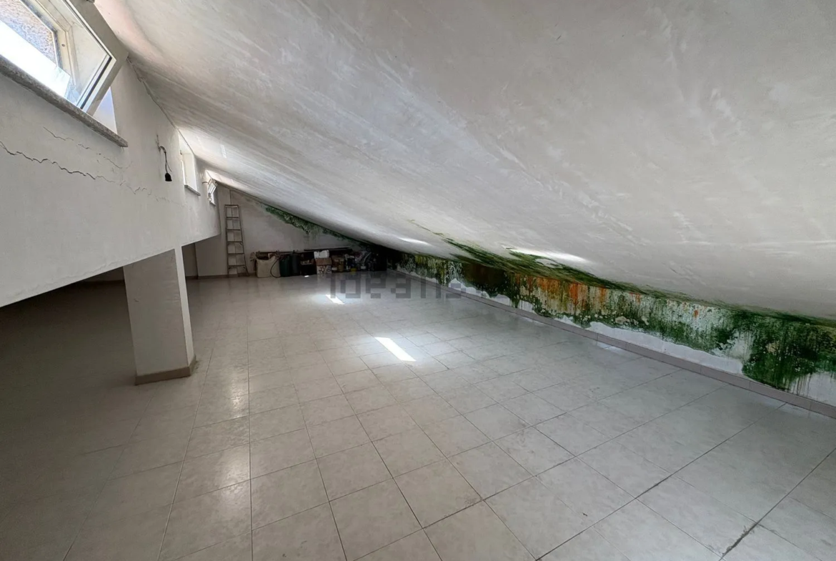 Estate of 5 Separate Properties for Sale In Bojano Molise Italy