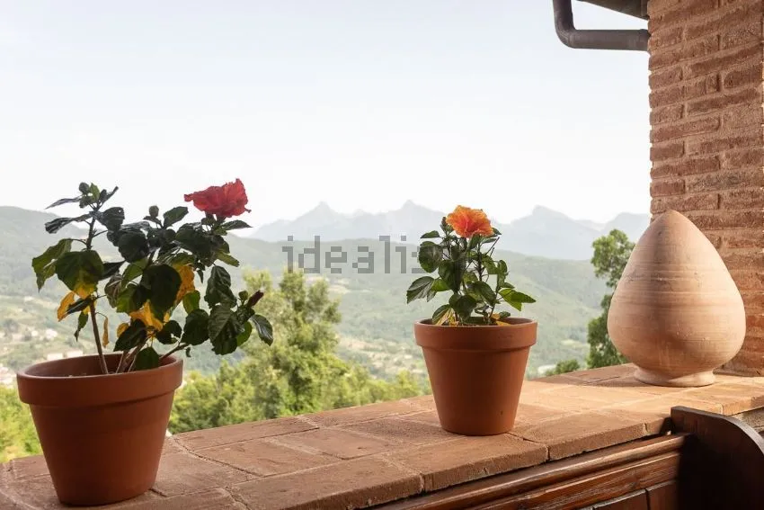 Luxury 7 Bed Villa For Sale In Fivizzano Tuscany Italy