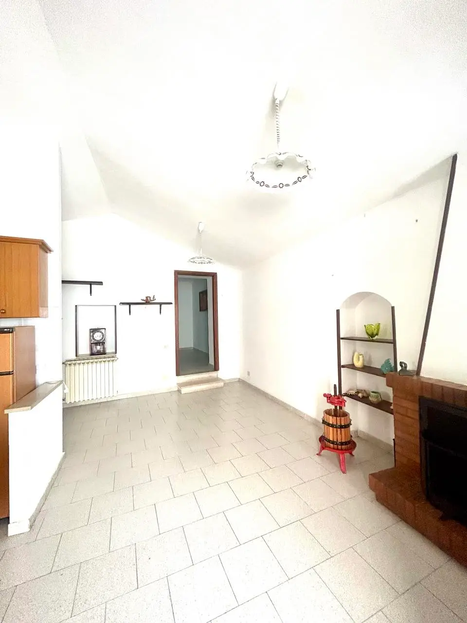 House Containing 2 Apartments for sale in Veroli Lazio Italy