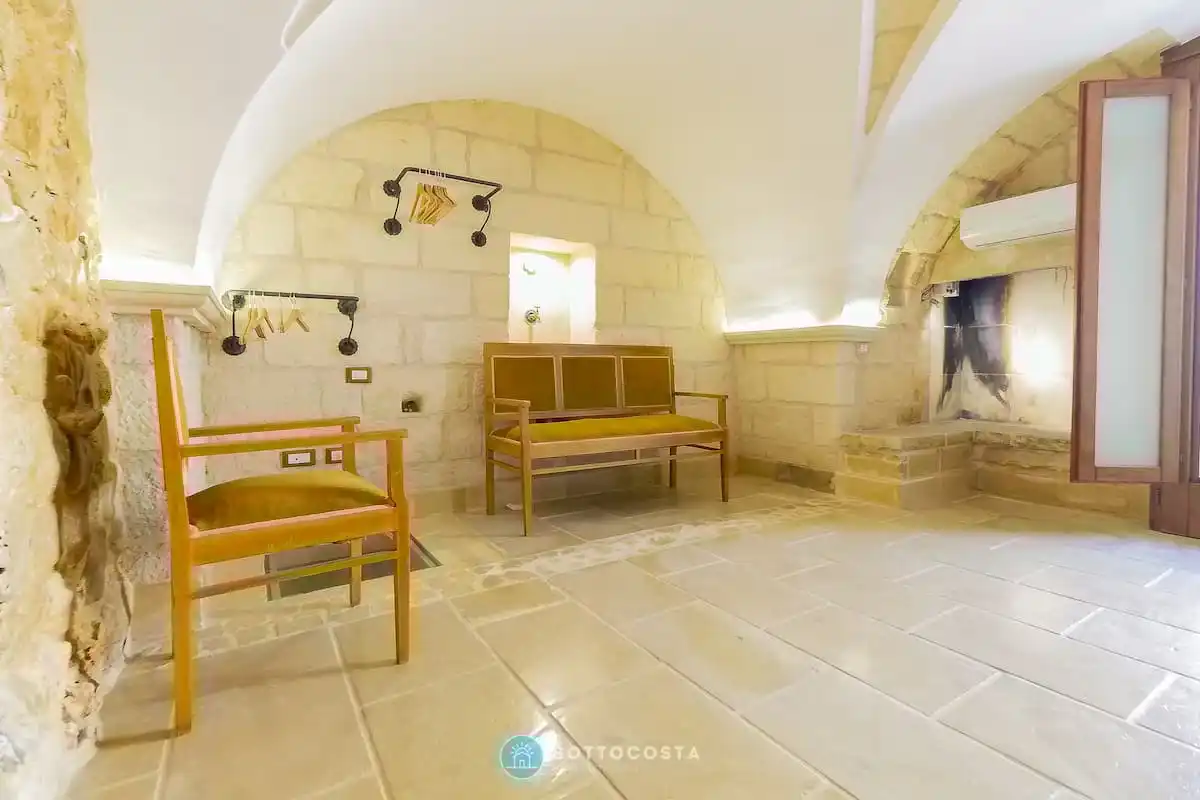 Stunning 3 Bed Townhouse For Sale in Poggiardo Puglia Italy