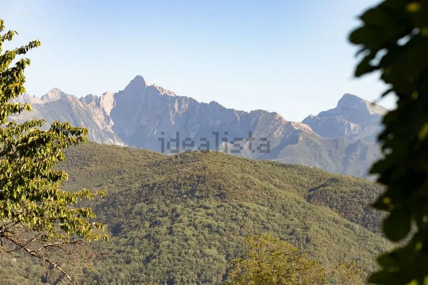 Luxury 7 Bed Villa For Sale In Fivizzano Tuscany Italy