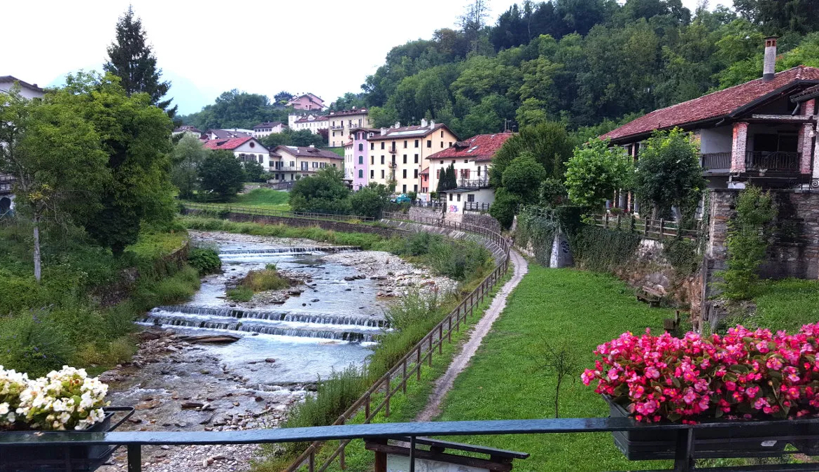 Excellent 2 Bedroom Apartment For Sale in Piovene Rocchette Vicenza Italy