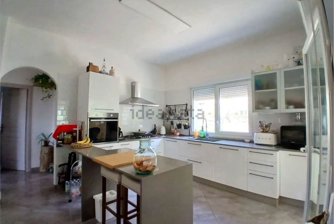 Stunning 3 bed Villa for Sale In Alessandria della Rocca Platani Hills, Agrigento Sicily Italy